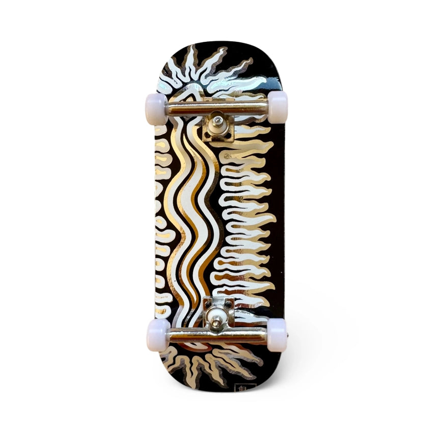 Cuctom Pro X Papa Power Silver Snake 34mm Boxy Fingerboard Complete