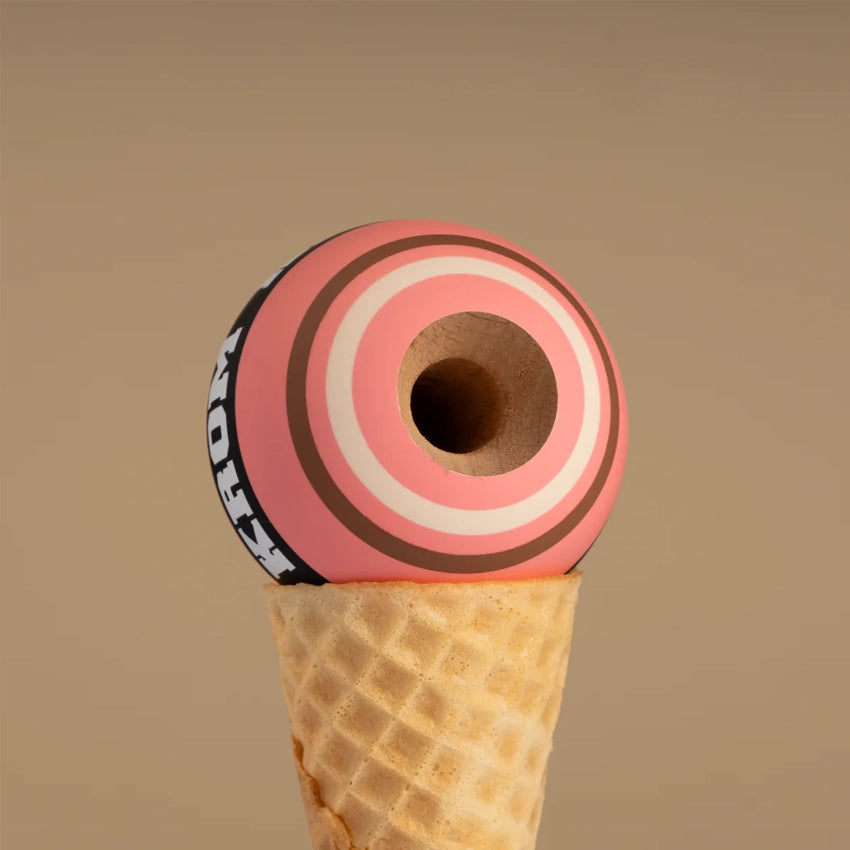 Strogo Neapolitan Kendama