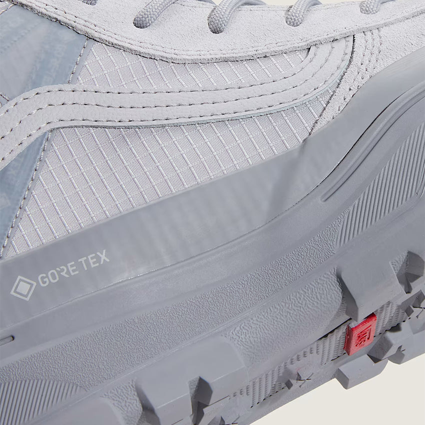 Sk8-Hi GORE-TEX Insulated Schoenen - Light Grey