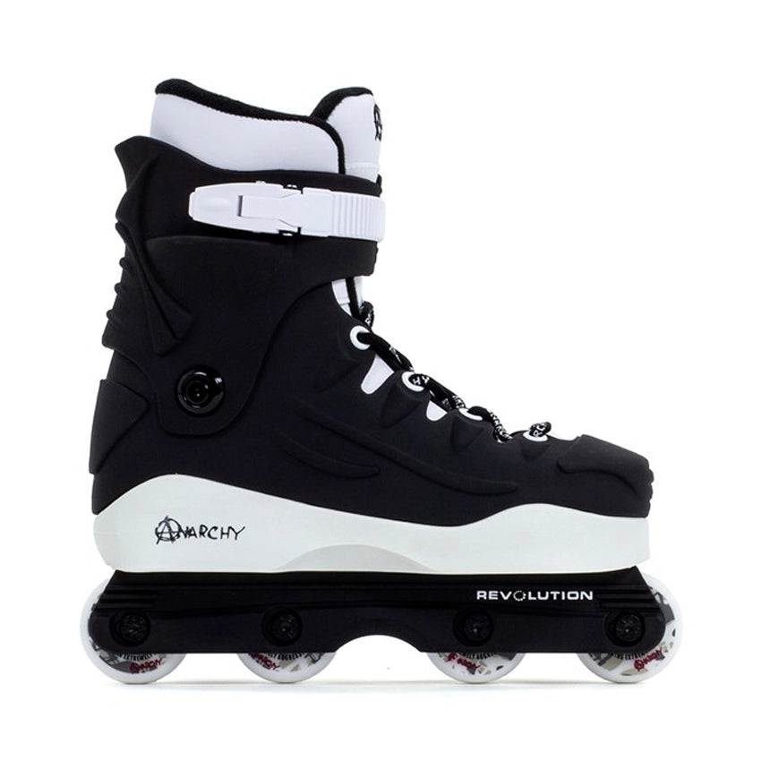 Revolution II Agressive Skates - Black